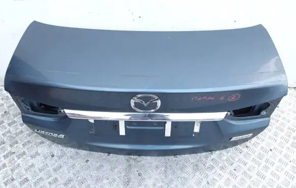 Mazda 6 Truck tailgate 