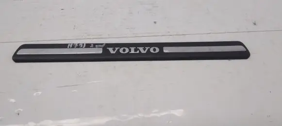 Volvo XC70 Front sill trim cover 8659960