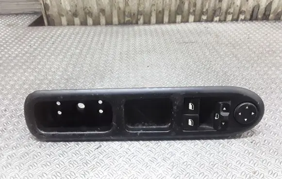 Peugeot 407 Electric window control switch 96468705XT