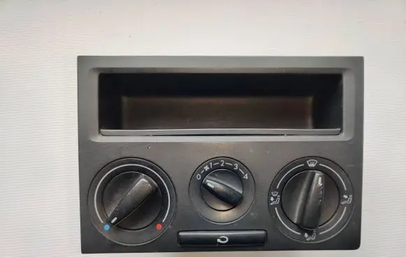 Volkswagen Transporter - Caravelle T4 Climate control unit 7d1819045l