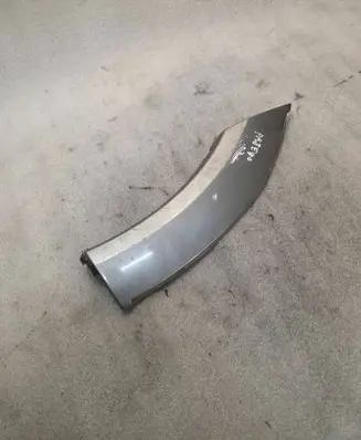 Mitsubishi Pajero Rear arch trim MR478750