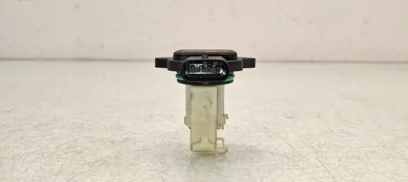 BMW X3 F25 Mass air flow meter 7593624