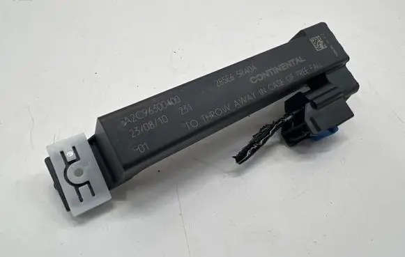 Nissan Qashqai J12 Keyless system antenna 285E65RA0A