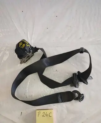 Renault Master II Front seatbelt 040102
