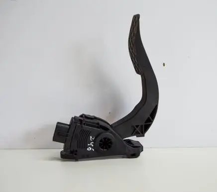 Audi A4 S4 B8 8K Accelerator throttle pedal 8K1721523A