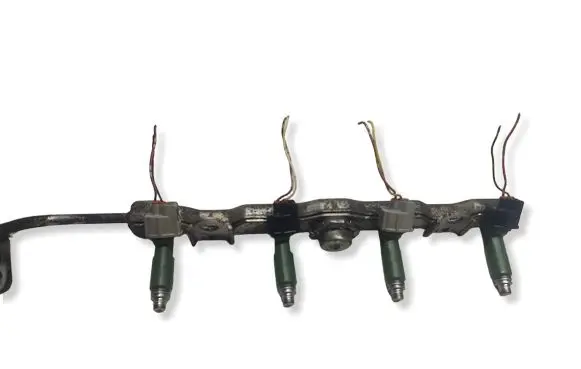 Toyota Avensis T250 Fuel injectors set 2325022040