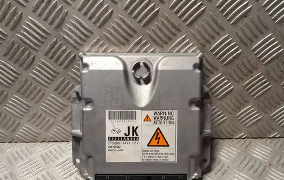 Subaru Outback Engine control unit/module 2758007494 22611AN042