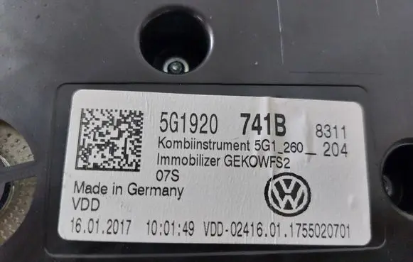 Volkswagen Golf VII Speedometer (instrument cluster) 5G1920741B 1755020701 5G1260204