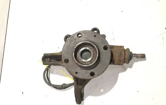 Citroen C4 Grand Picasso Front wheel hub
