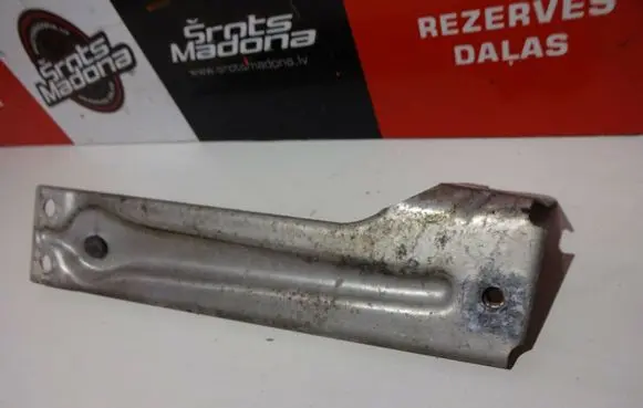 Audi A2 Fender mounting bracket 8Z0805457A
