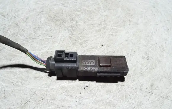 Audi A5 8T 8F Air quality sensor 8K0907658D