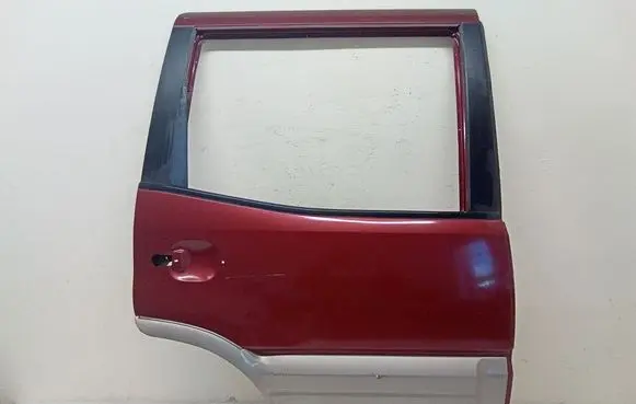 Nissan Terrano Rear door 821001F230