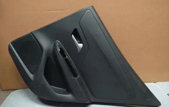Opel Mokka B Rear door card panel trim 98351462ZD