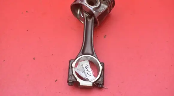 Volkswagen Touran I Piston 79L69M