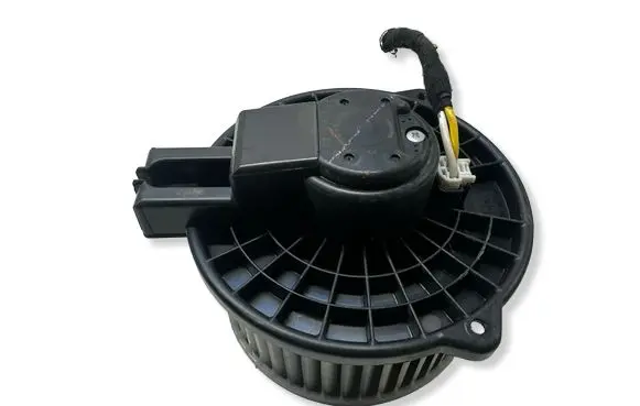 Mazda CX-5 Heater fan/blower 8727000701