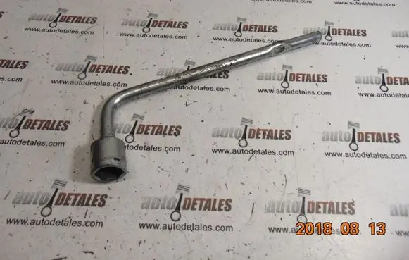 Lexus IS 220D-250-350 Wheel nut wrench 