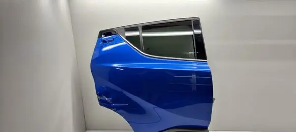 Toyota C-HR I Rear door