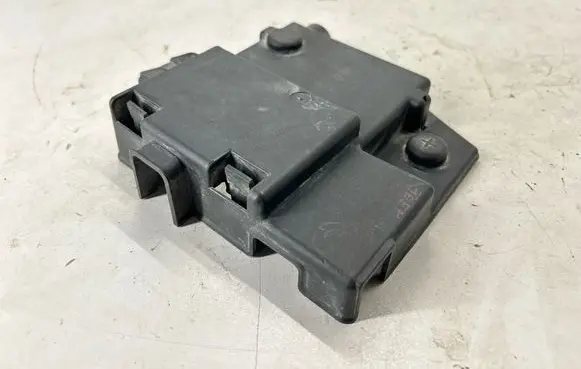 Jeep Compass Battery box tray cover/lid 68402933AA