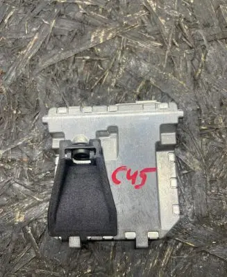 Windshield/windscreen camera