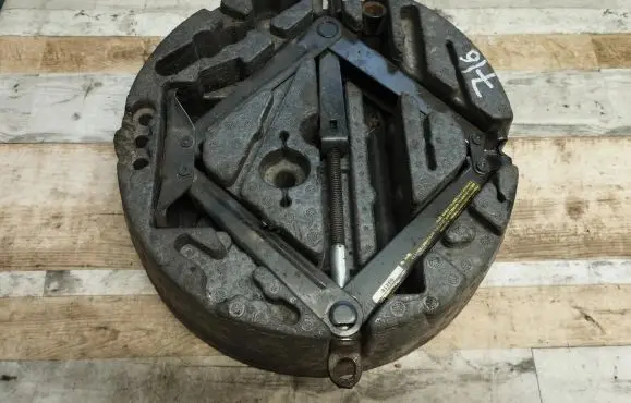 Saab 9-5 Tool set 13162851