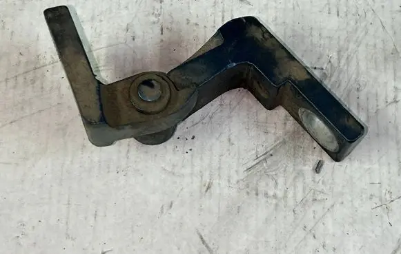 Skoda Octavia Mk1 (1U) Rear door upper hinge