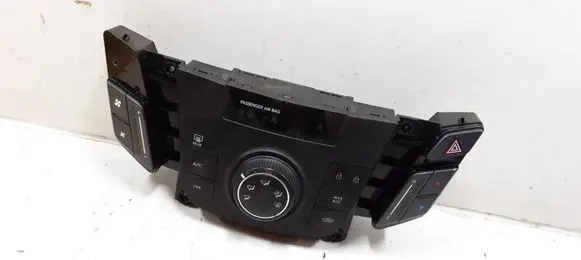 Hyundai i40 Climate control unit 972503ZXXX 972503ZRG0 5424
