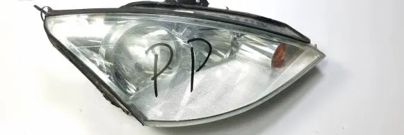 Ford Focus Headlight/headlamp