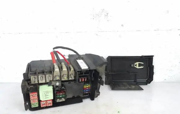 Skoda Rapid (NH) Fuse box set 6C0907361E