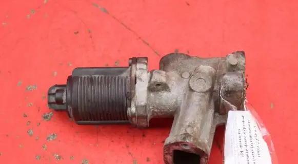 Opel Corsa D EGR valve 10-905253