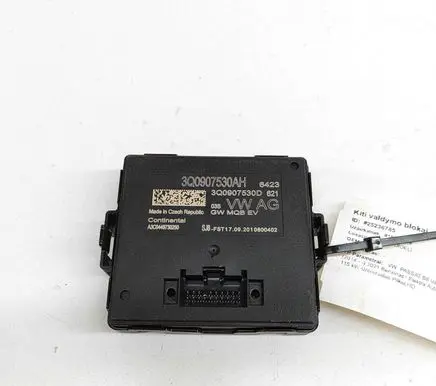 Volkswagen PASSAT B8 Gateway control module 3Q0907530D A3C0449730250