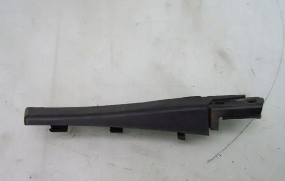 KIA Ceed Engine hood trim