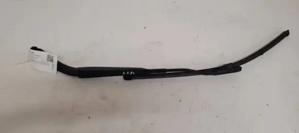 Windshield/front glass wiper blade