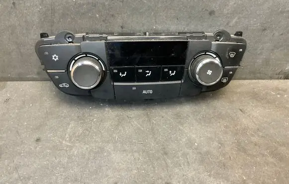 Opel Insignia A Climate control unit 13273095