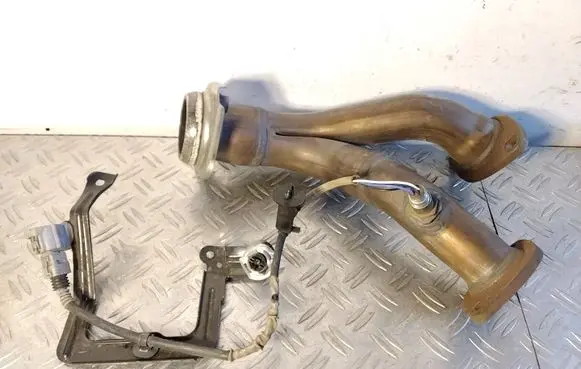 Lexus RX 450H Muffler pipe connector clamp 8946548280