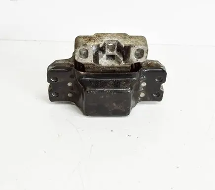 Volkswagen Golf V Engine mount bracket 1K01995551K0199282CF