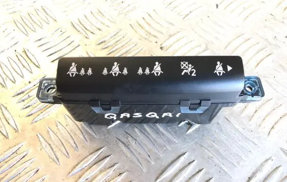 Nissan Qashqai Seat belt warning relay 68260JD92A P10075A7711000