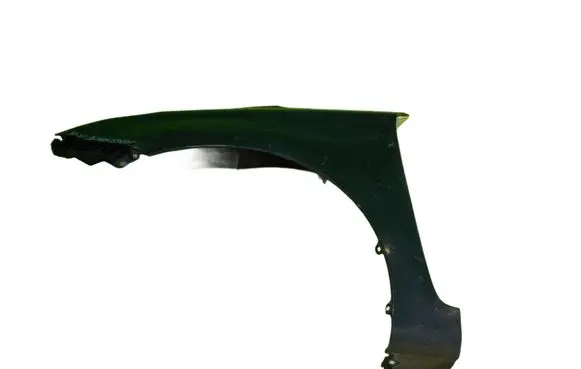 KIA Carens III Fender PRZOD LEWY