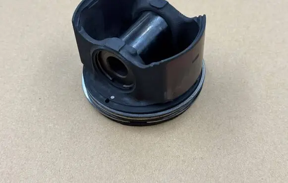 Fiat Ducato Piston N519 Y06B