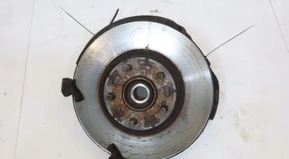 Mazda 3 II Front wheel hub spindle knuckle