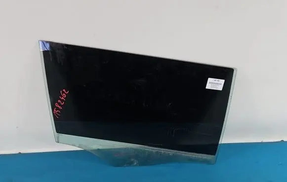 Volkswagen PASSAT B8 Rear door window glass IMPRK1582462