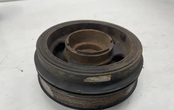 BMW 2 F45 Crankshaft pulley