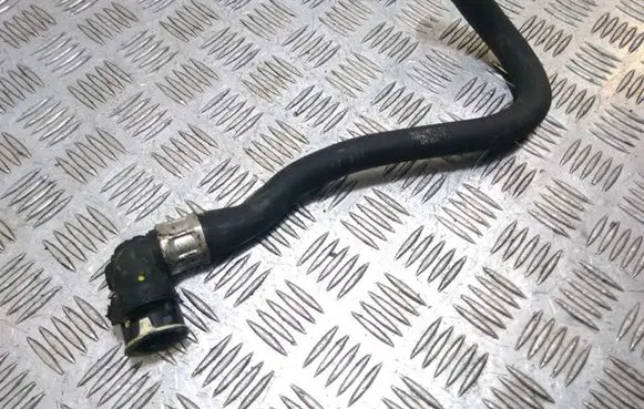 Volvo XC90 Engine coolant pipe/hose 8649878