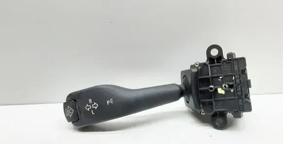BMW 5 E39 Indicator stalk 8363668 011040 01104010