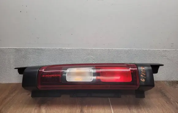 Opel Vivaro Rear/tail lights 93450968 93450971 1255
