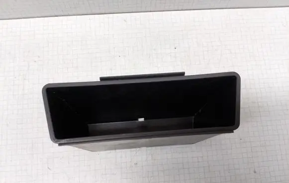 Nissan Almera N16 Glove box 68475BN900