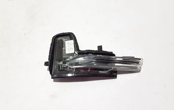 Volvo XC60 Mirror indicator light 31385685