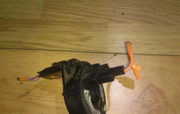 Mazda 323 F Airbag slip ring squib (SRS ring) 7700846227