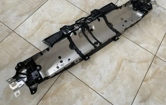 Porsche Macan (95B) Top upper radiator support slam panel 95B805931F