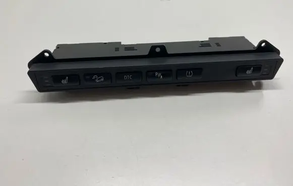BMW X3 E83 Seat heating switch 61313427957
