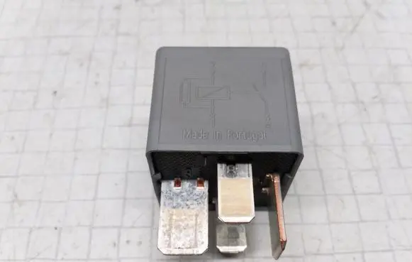 Ford Focus Other relay F80B14B192AA